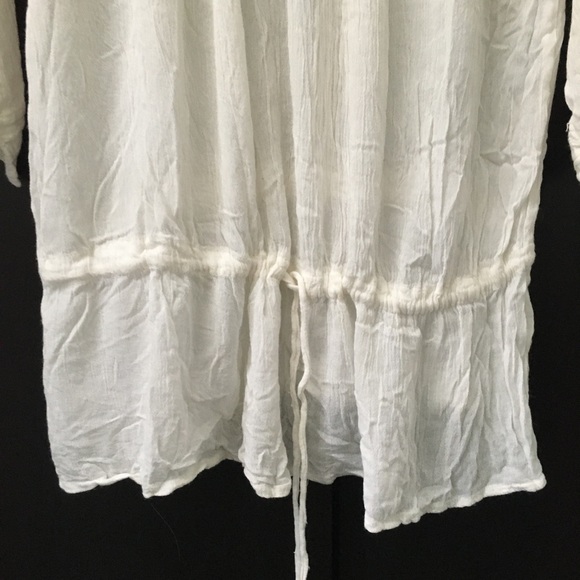 White Summer blouse/ tunic - Picture 5 of 5